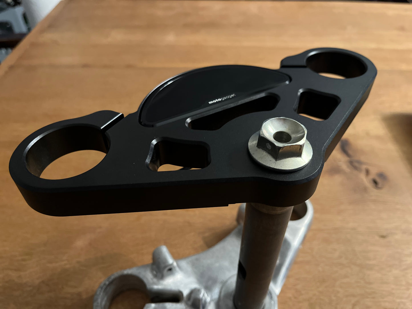 BMW K1100 K100 K1 CNC gefräste Gabelbrücke Motogadget Pro + Gutachten